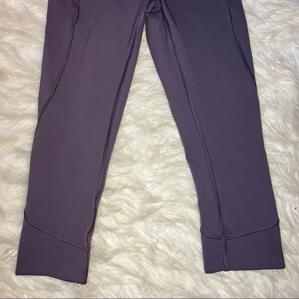 Lululemon In Movement Crop - Picture 5 of 11